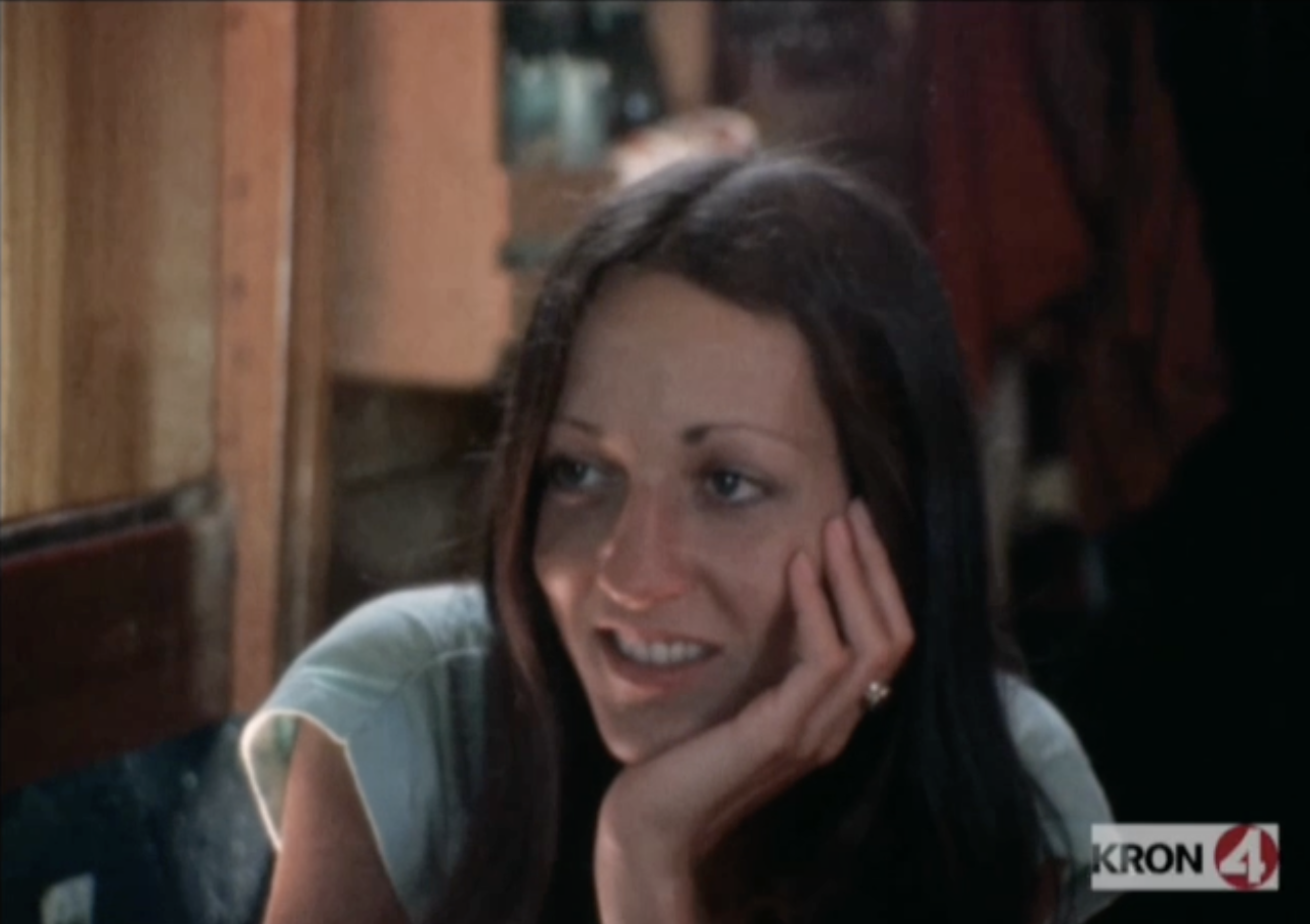 Houseboat People, 1974
